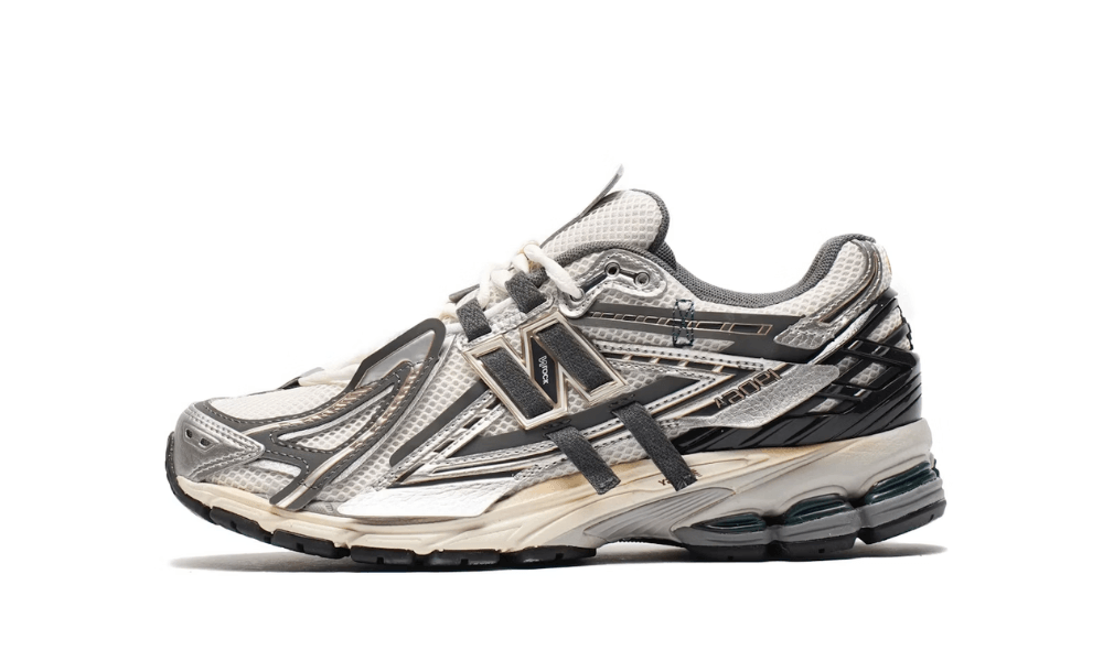 New Balance 1906A Tech Explosion Silver Metalic New Balance 1906A Tech Explosion Silver Metalic