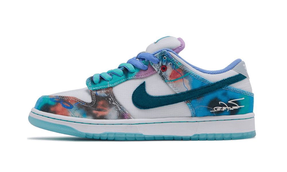 Nike SB Dunk Low Futura Laboratories Bleached Aqua Nike SB Dunk Low Futura Laboratories Bleached Aqua