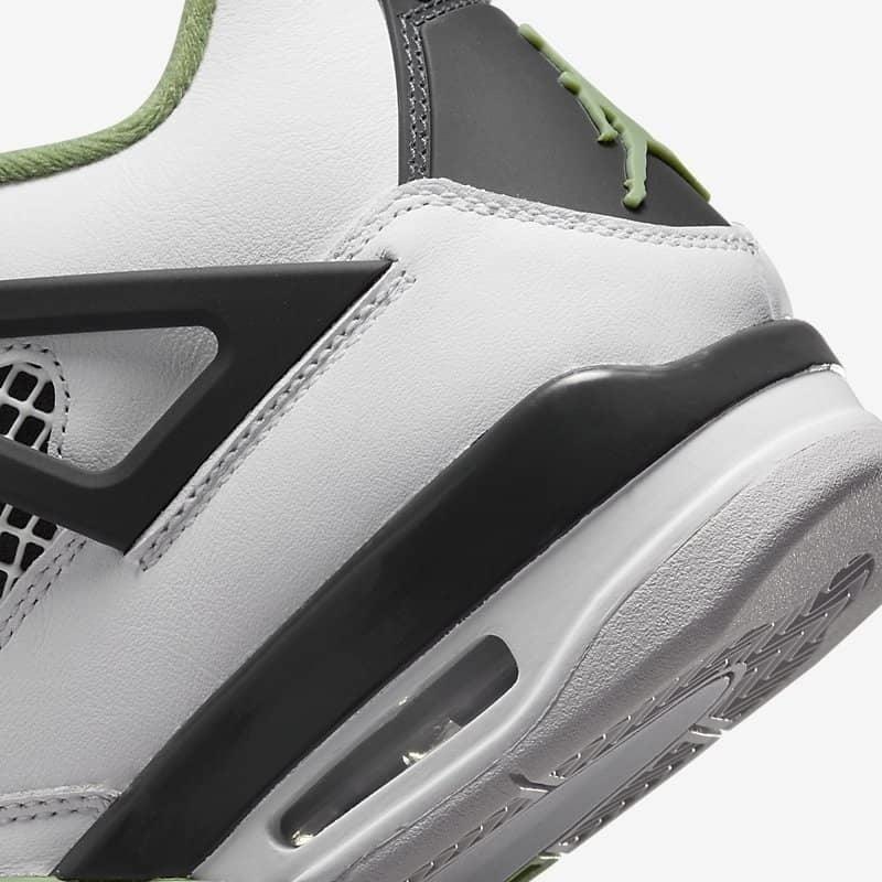 Jordan 4 Retro