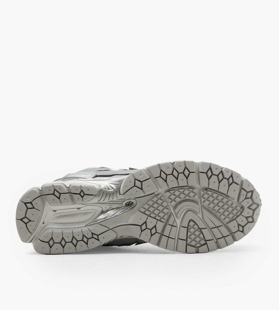 New Balance 1906D Protection Pack Silver Metallic